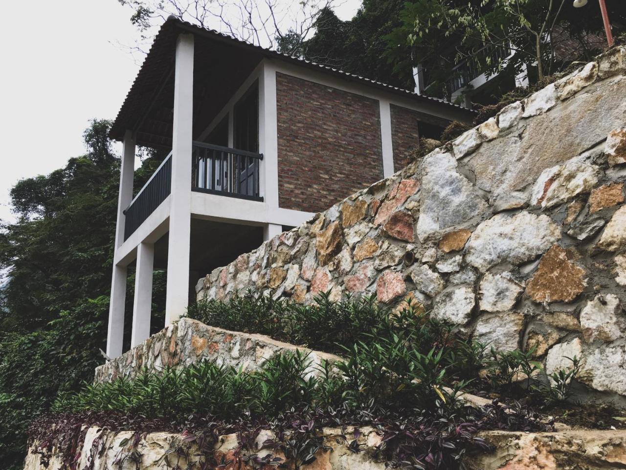 Ba Be Lakeside Bungalow Hotel Coc Pouc Exterior photo